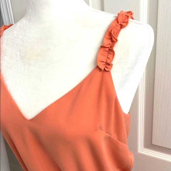 Wilfred Melodie Romper Shorts Size S Ruffles Lined V Neckline Tawny Orange - Picture 3 of 13